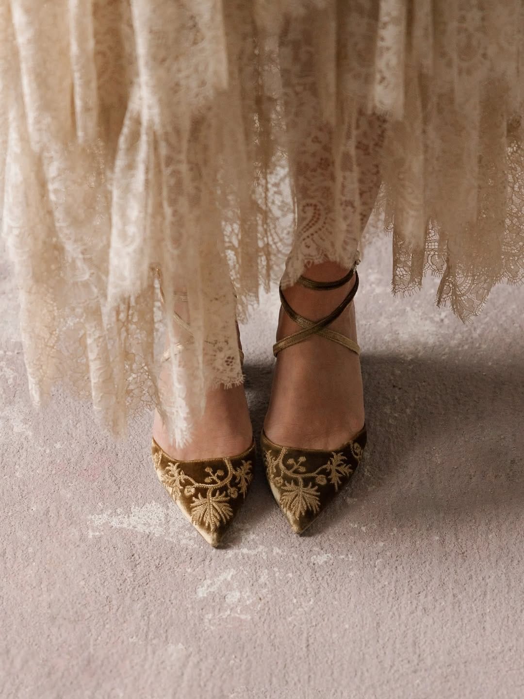 Post 4 by Maison Christina Sfez on Instagram (carousel)