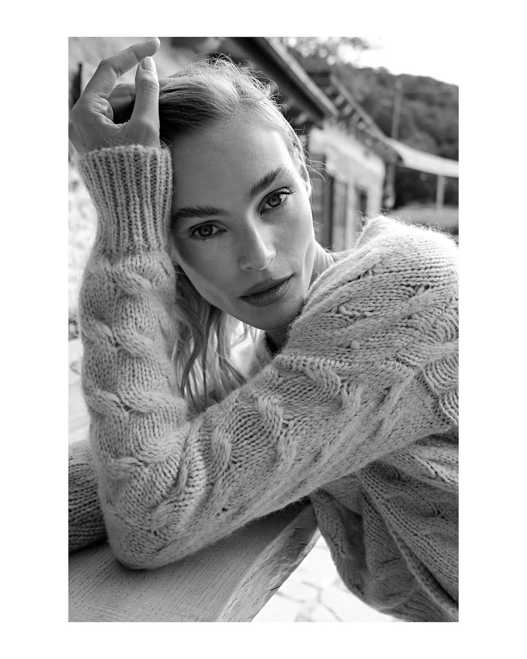 Post 6 by 𝓙𝓾𝓙𝓾 𝓘𝓿𝓪𝓷𝔂𝓾𝓴 𝓖𝓮𝓷𝓽𝓲𝓵𝓲 on Instagram (carousel)