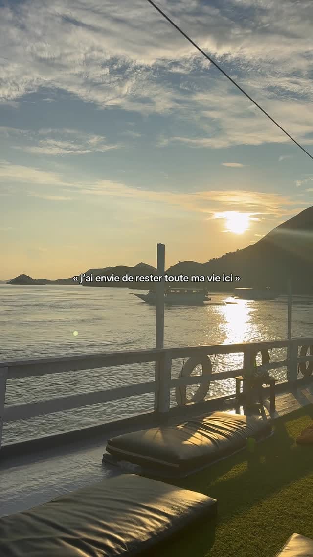 Post 4 by M A Ï L I E 🌞 on Instagram (video)