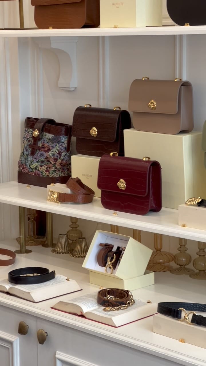 Post 3 by Passage Doré on Instagram (video)