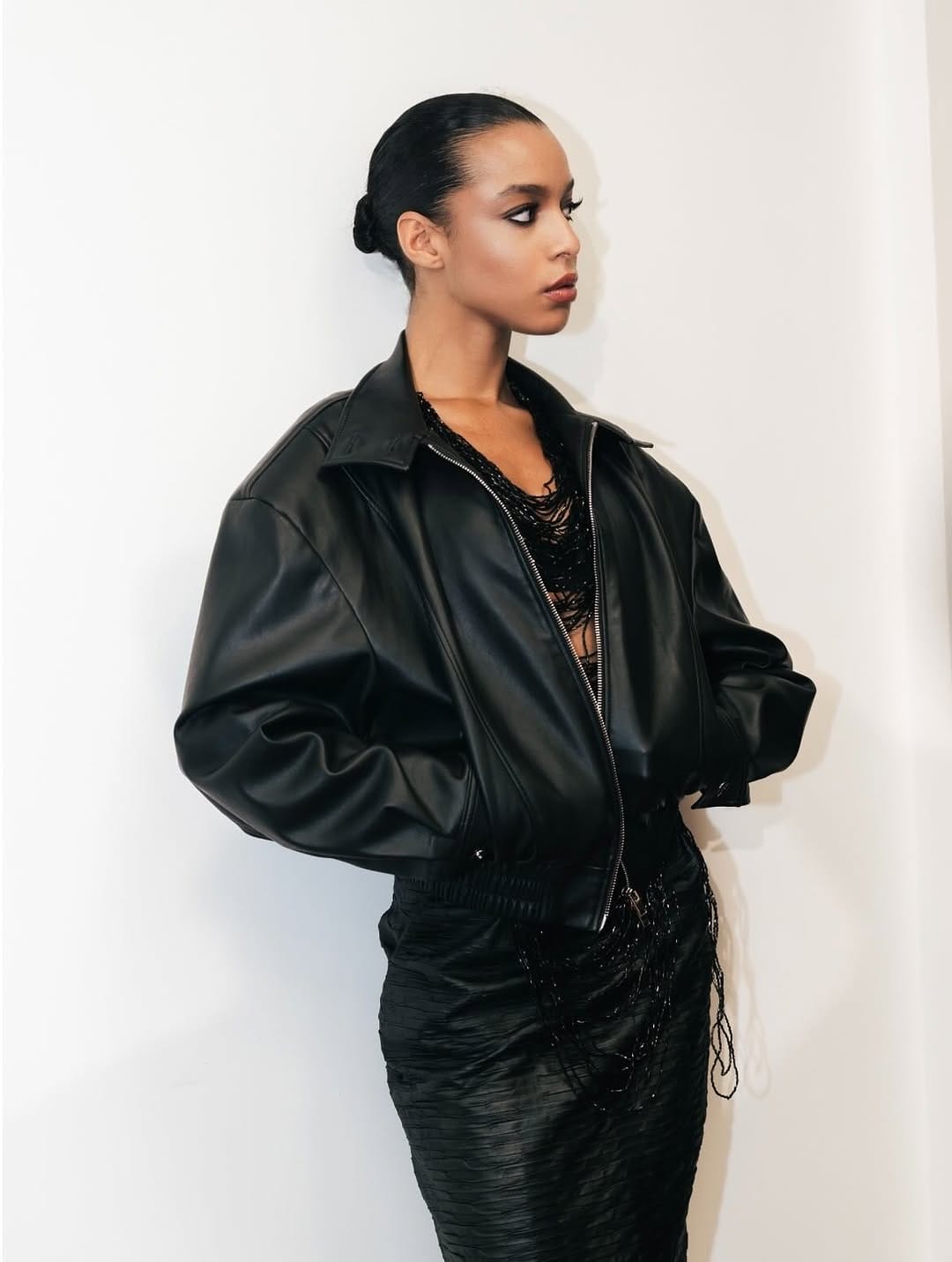 Post 4 by 𝑠ℎ𝑎𝑛𝑖𝑐𝑒 on Instagram (carousel)