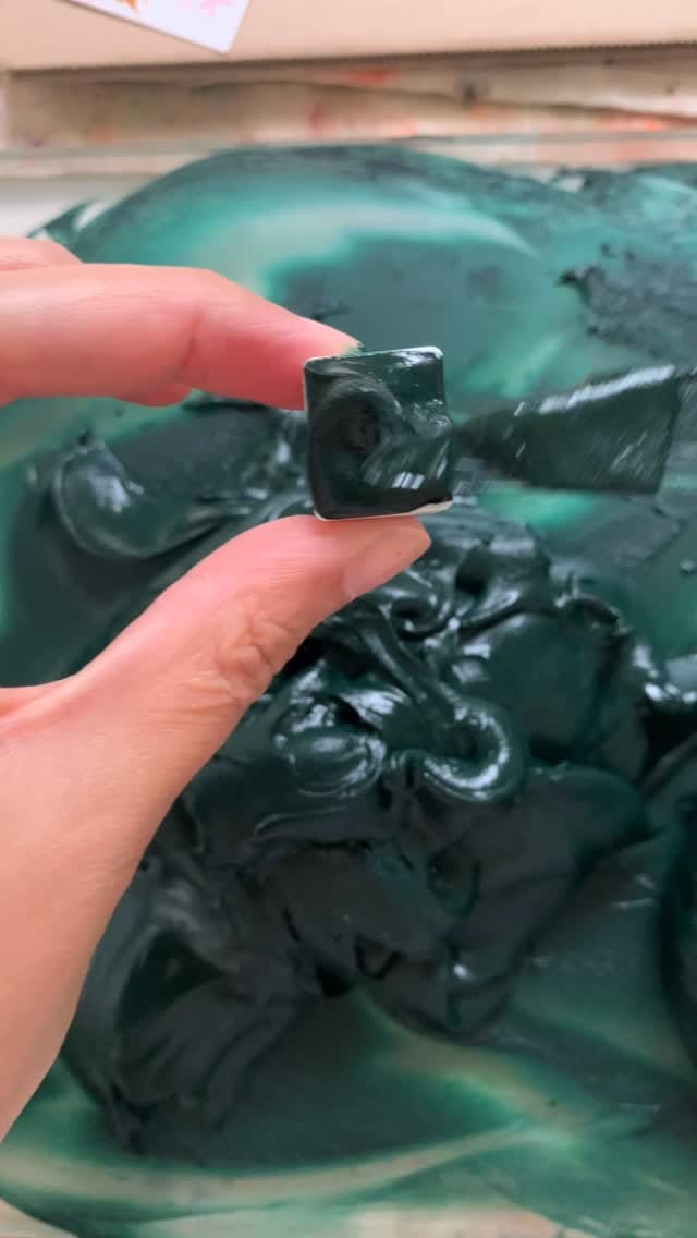 Post 2 by Aquarelle artisanale à Paris on Instagram (video)