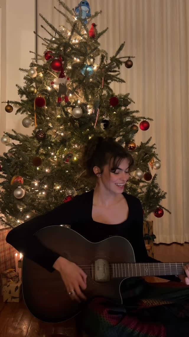 Post 4 by 𝐊𝐀 on Instagram (video)