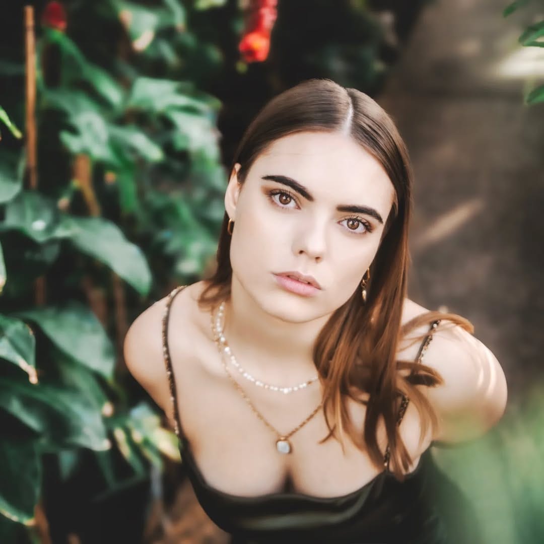 Post 6 by 𝐀𝐑𝐓 𝐂𝐥𝐨𝐝𝐞𝐥𝐥𝐞 on Instagram (carousel)