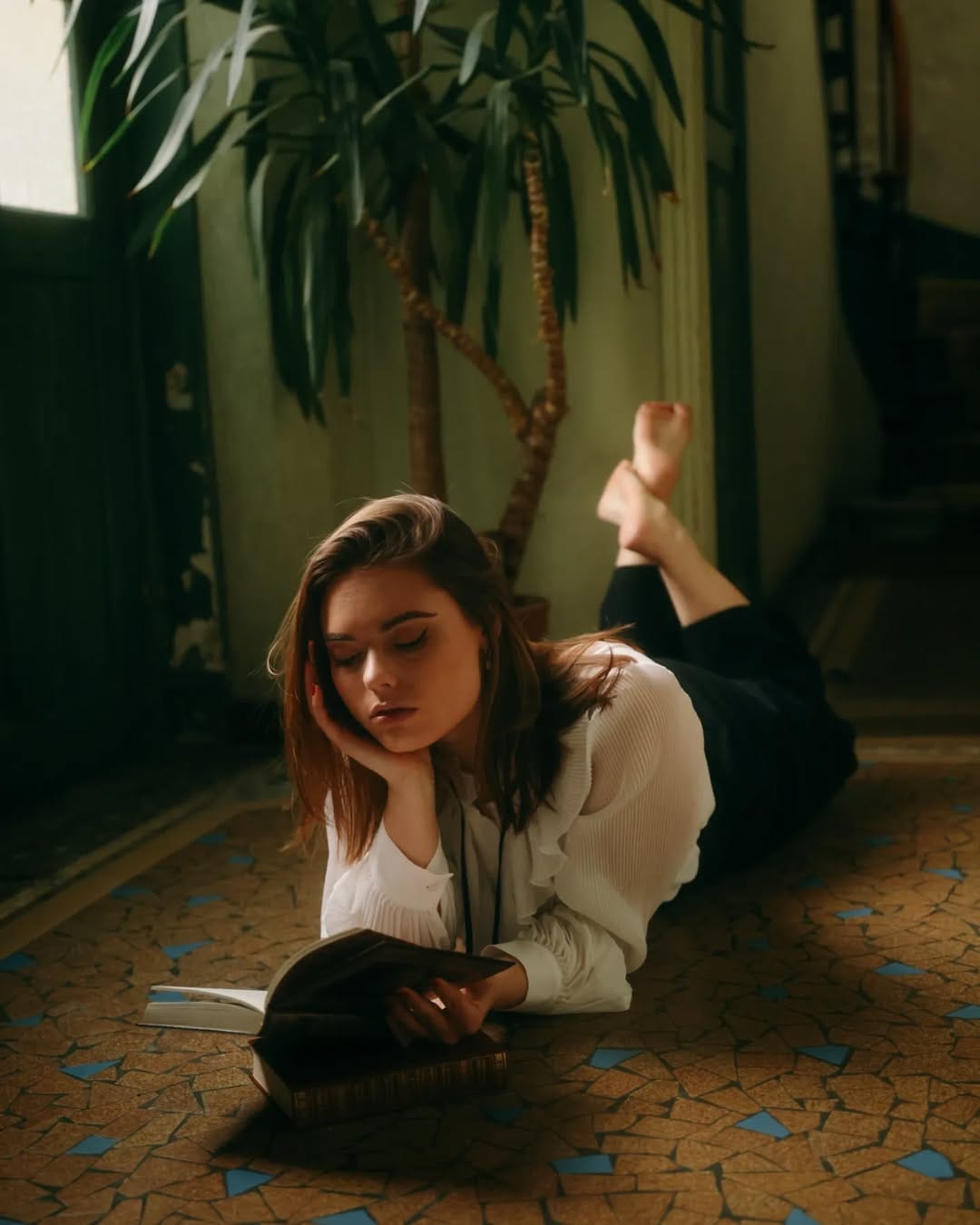 Post 10 by 𝐀𝐑𝐓 𝐂𝐥𝐨𝐝𝐞𝐥𝐥𝐞 on Instagram (carousel)