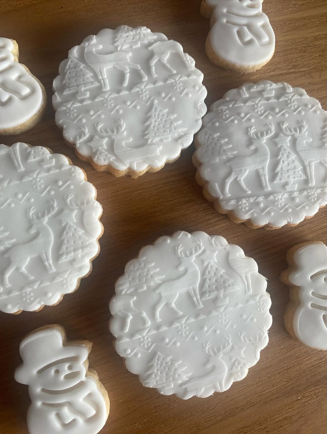 Post 5 by Biscuits Mily Sugar on Instagram (image)