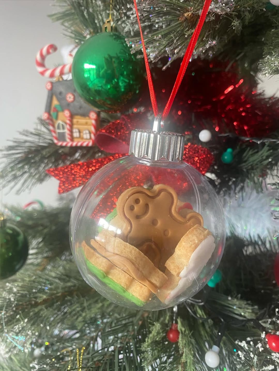 Post 4 by Biscuits Mily Sugar on Instagram (image)