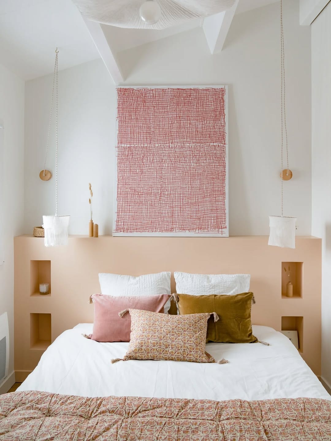 Post 10 by Blanc d'Ivoire | Meubles et décoration intérieure on Instagram (carousel)