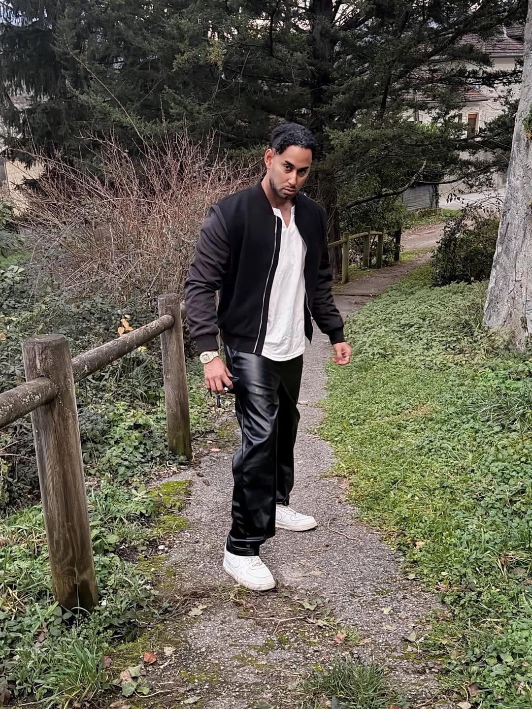 Post 1 by MENSTYLE 🇫🇷🇧🇷 on Instagram (carousel)