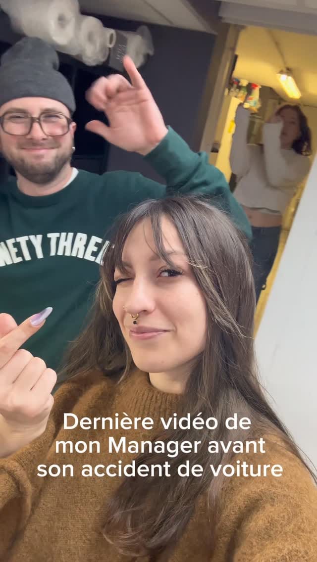 Post 3 by En Face Du Sex Shop on Instagram (video)