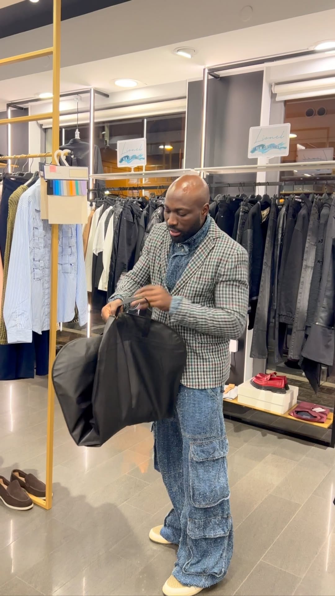 Post 5 by LIONEL BOUTIQUE SBT on Instagram (video)