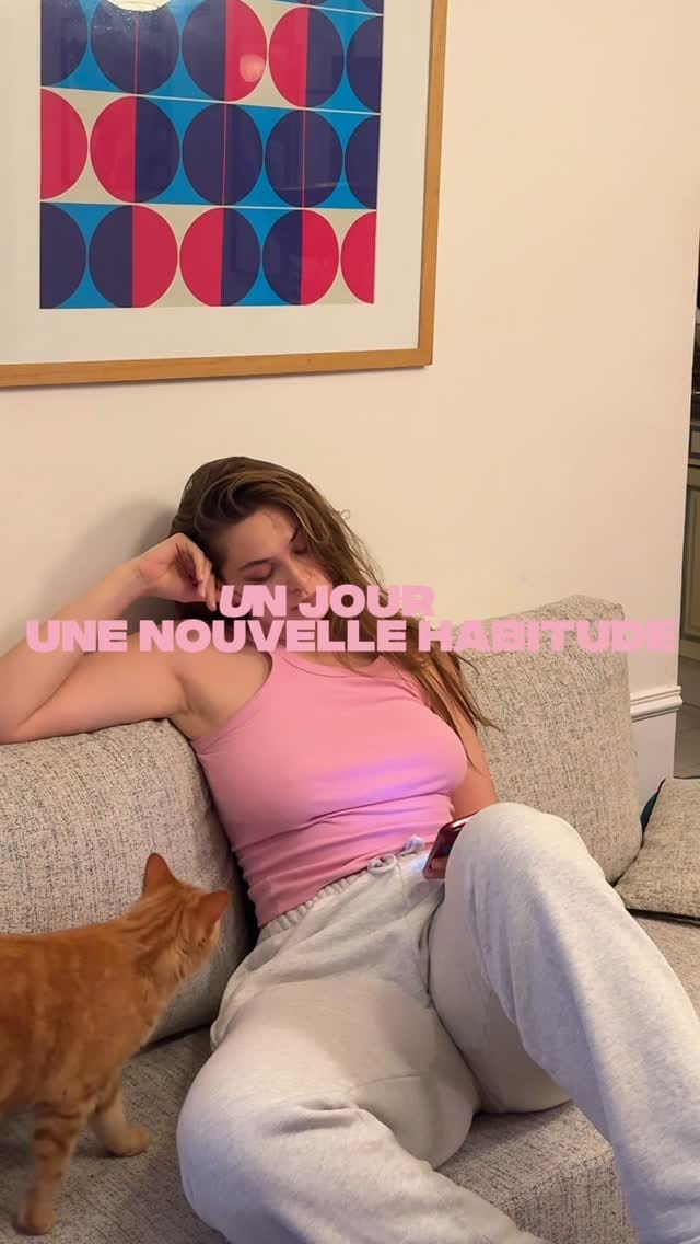 Post 6 by EVE on Instagram (video)
