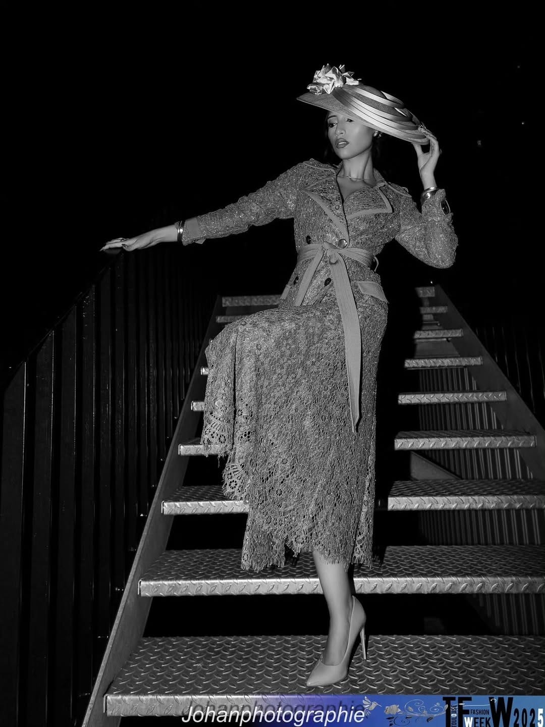 Post 6 by 🇫🇷/🇨🇴 Catalina Gayral 🇨🇴/🇫🇷                Photo/Défilé/Clip/Pub on Instagram (carousel)