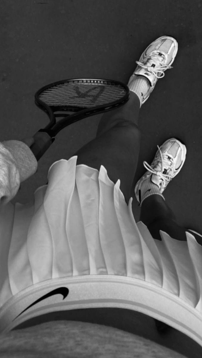 Post 1 by Jeanne Marchi on Instagram (video)