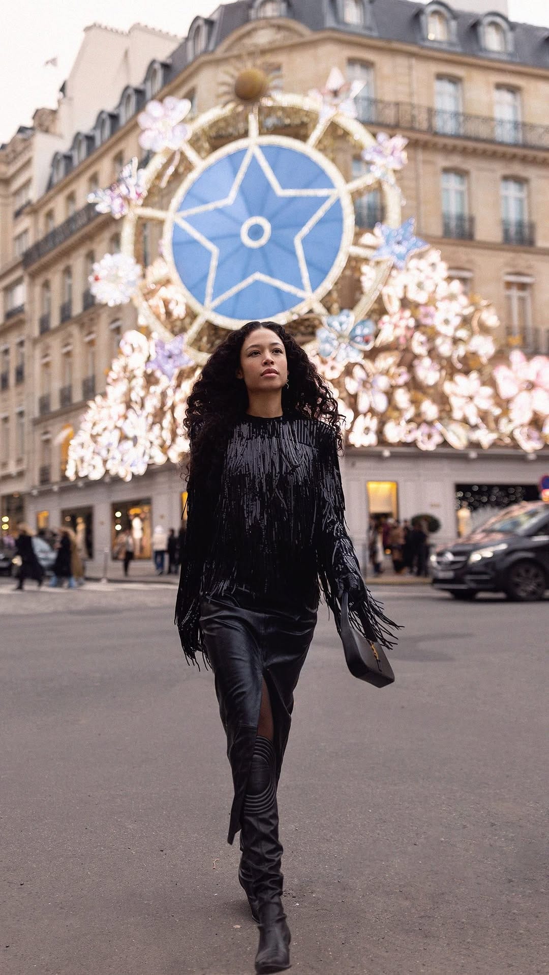 Post 4 by Violaine Frédérique on Instagram (video)