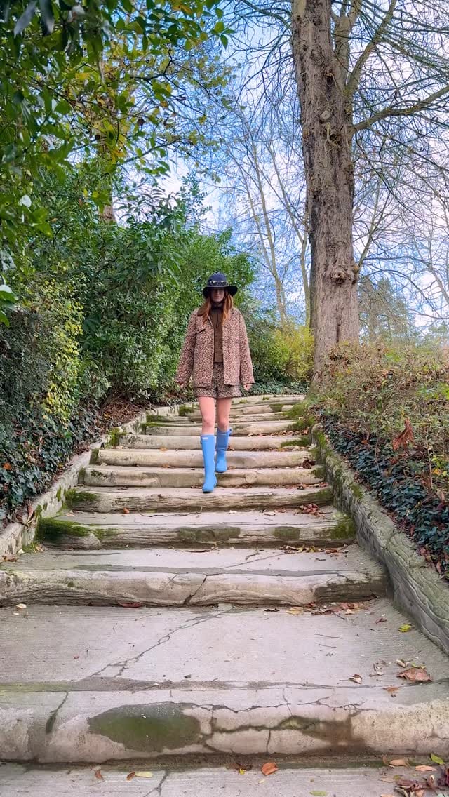 Post 8 by FRNCH on Instagram (video)