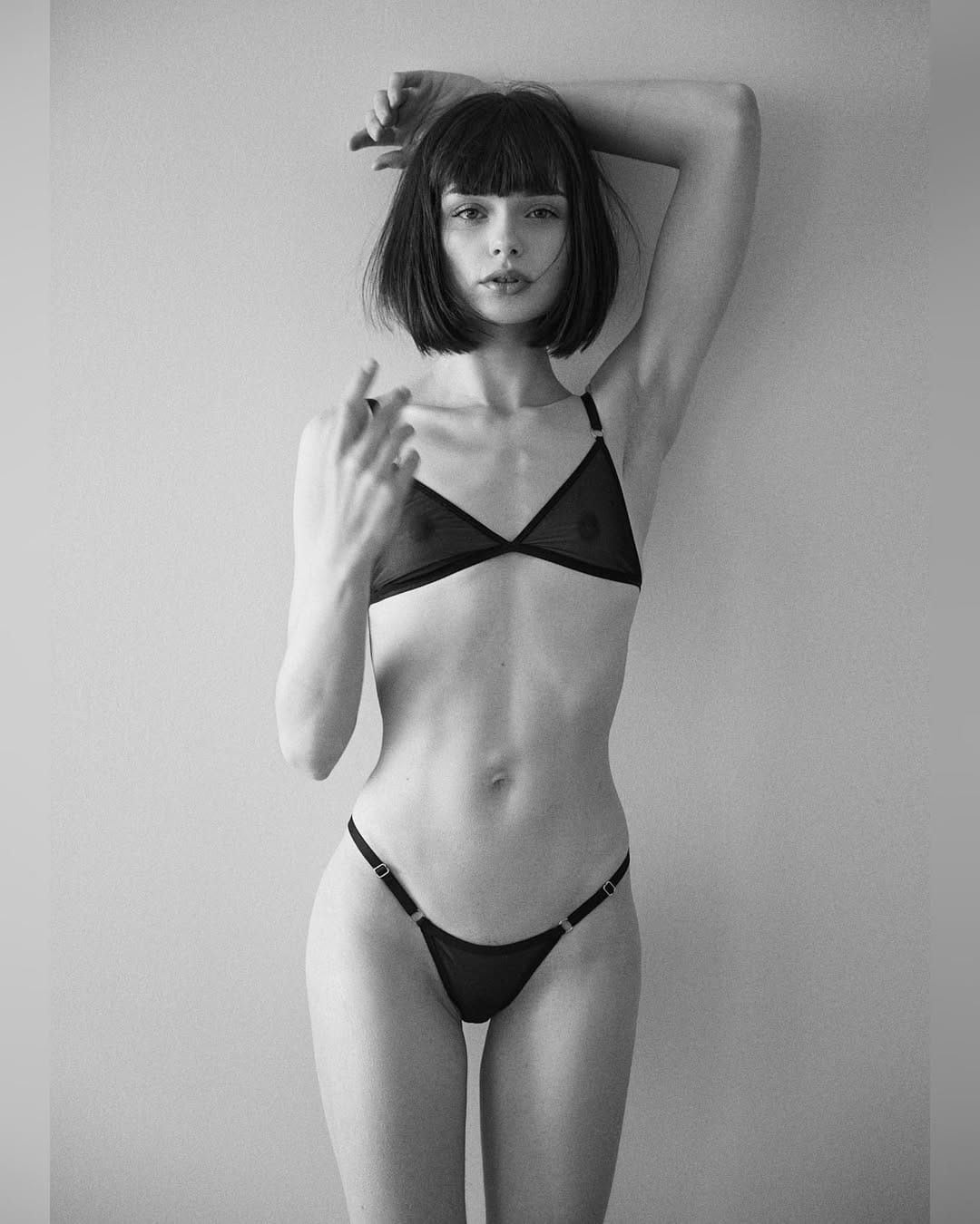 Post 10 by Marie Grippon 🖤 on Instagram (image)