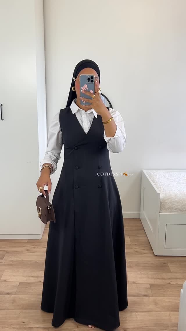 Post 3 by Nazhashop on Instagram (video)