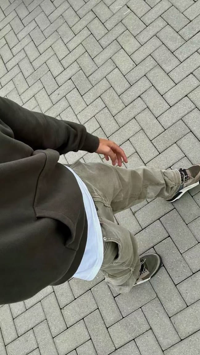 Post 10 by L’Habit de l’Homme on Instagram (video)