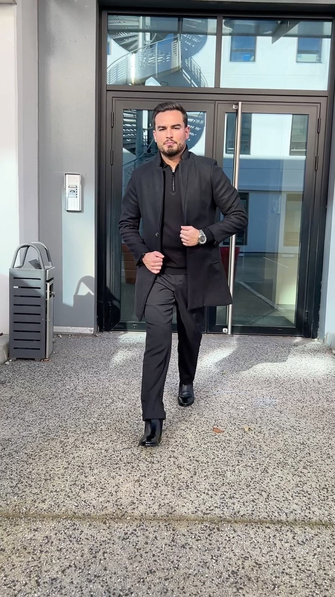 Post 7 by L’Habit de l’Homme on Instagram (video)