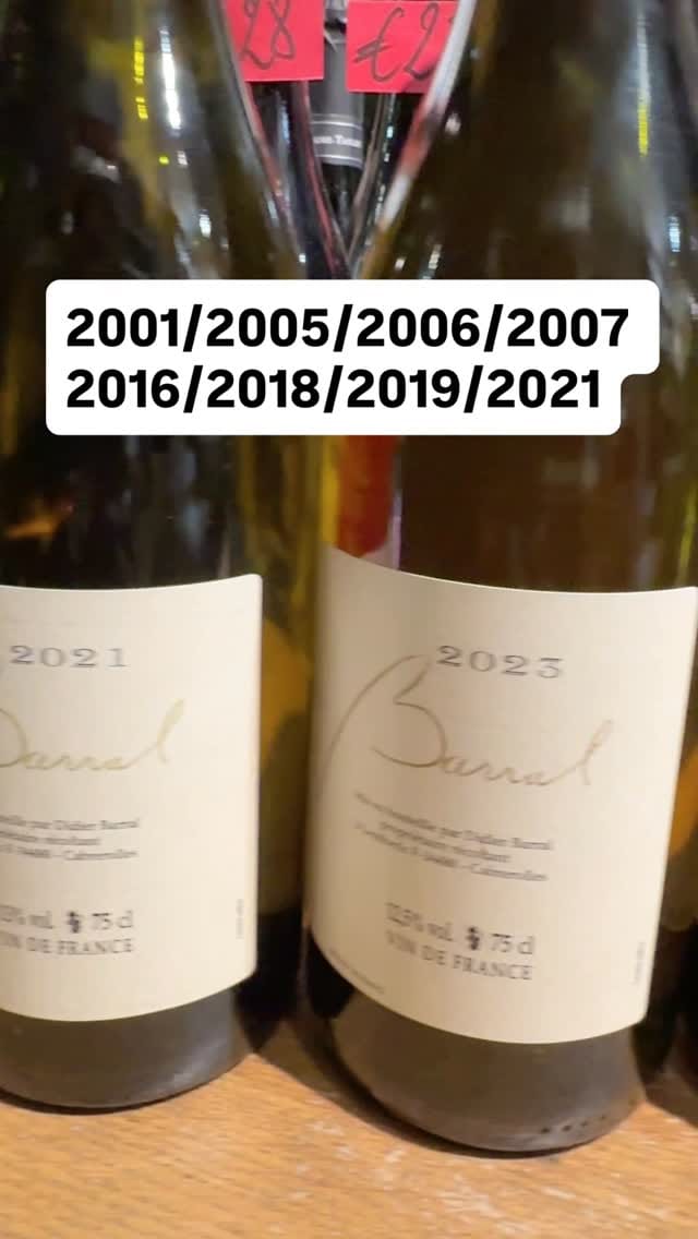 Post 2 by La Cave des Papilles on Instagram (video)