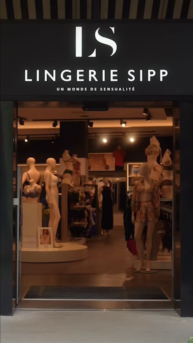 Post 2 by Camille on Instagram (video)
