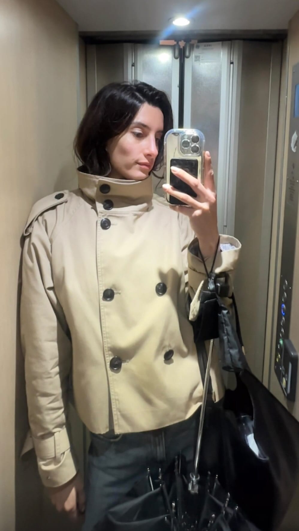 Post 8 by Aurélie Lacombe on Instagram (video)