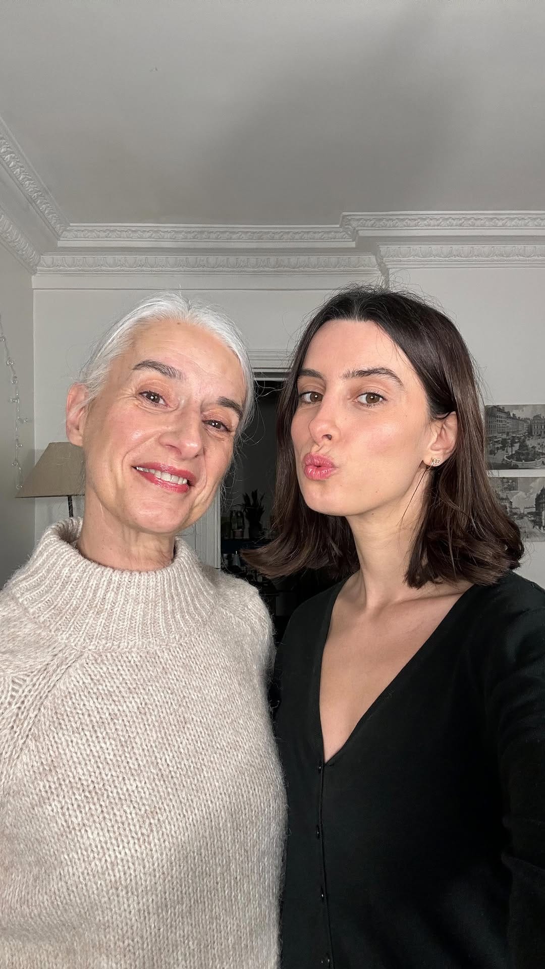 Post 6 by Aurélie Lacombe on Instagram (video)