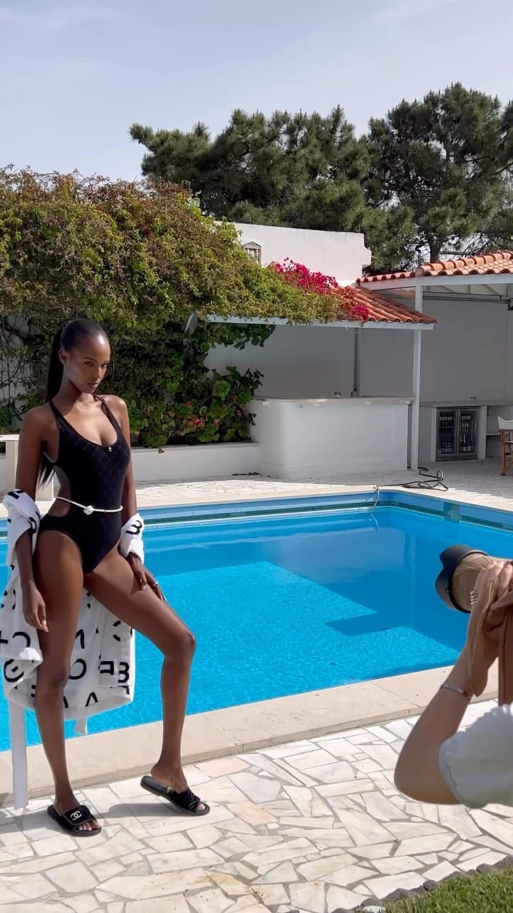Post 8 by Leila Nda on Instagram (video)