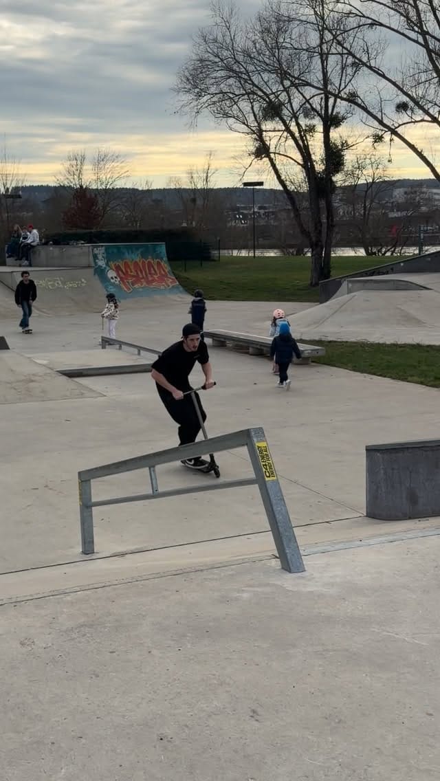 Post 6 by Nomadeshop on Instagram (video)