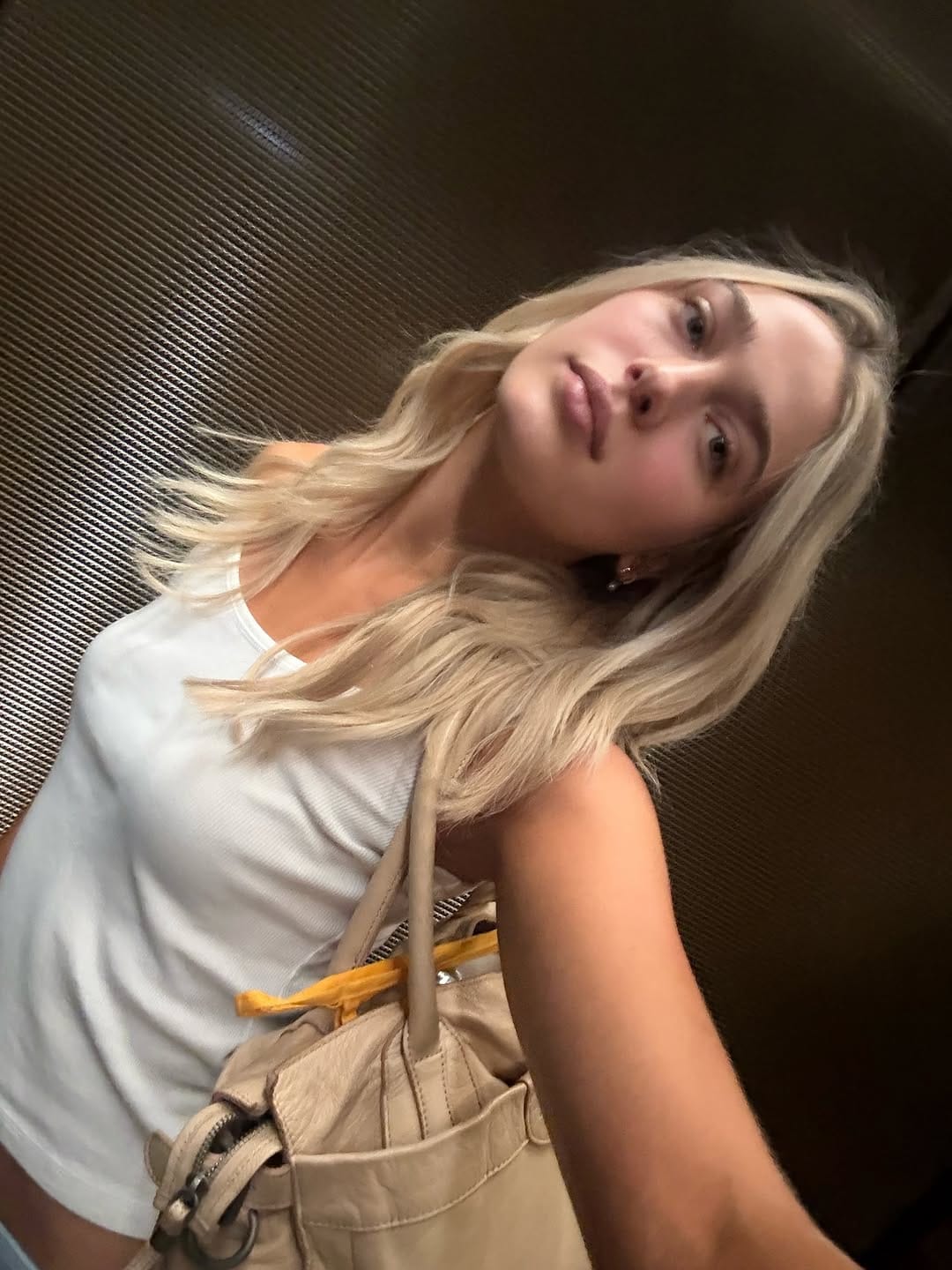 Post 8 by Sophie Kern on Instagram (carousel)