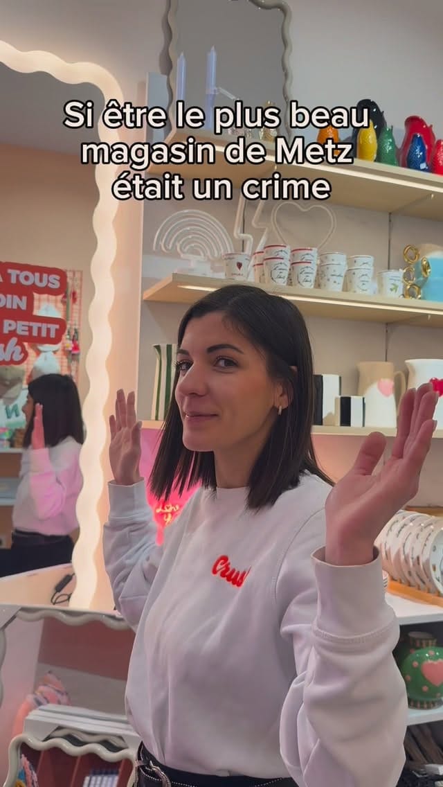 Post 6 by Le Petit Endroit on Instagram (video)
