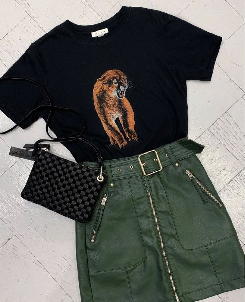Post 1 by Topshop Chile on Instagram (image)