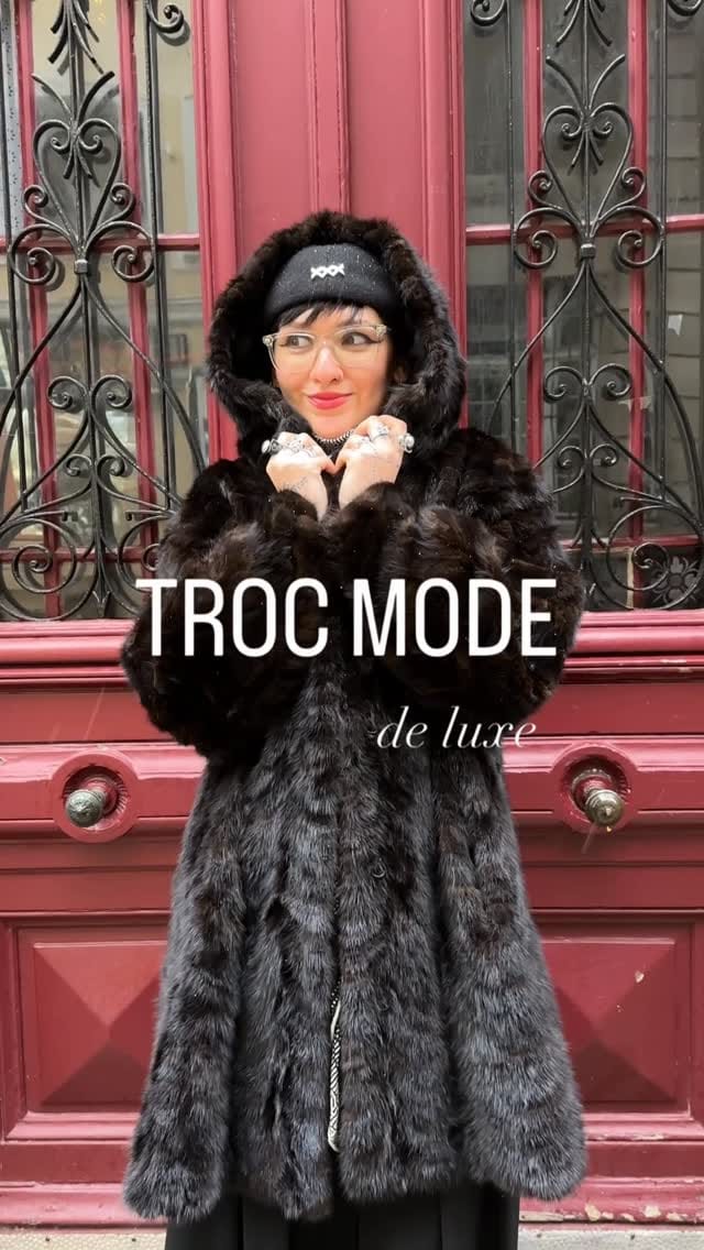 Post 3 by Trocmodeluxe on Instagram (video)