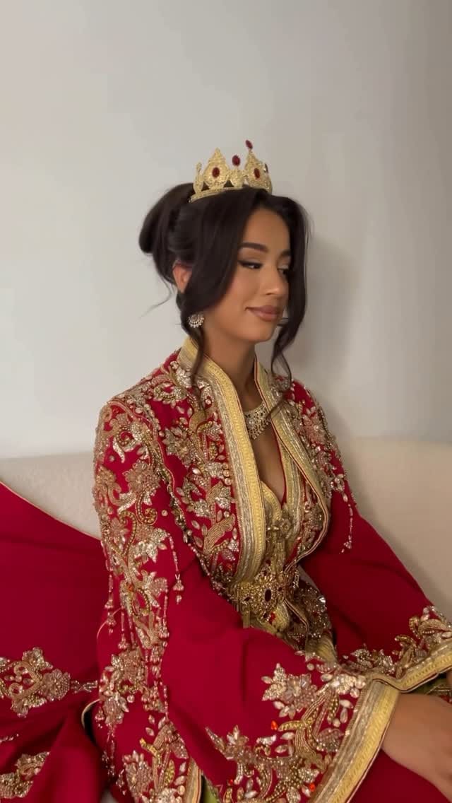 Post 1 by Al Qamari Couture 🍉🇵🇸 on Instagram (video)
