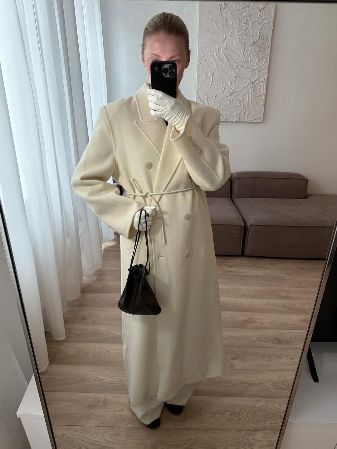 Post 2 by VIOLETTA | PERSONAL STYLIST | PARIS, LITHUANIA on Instagram (carousel)