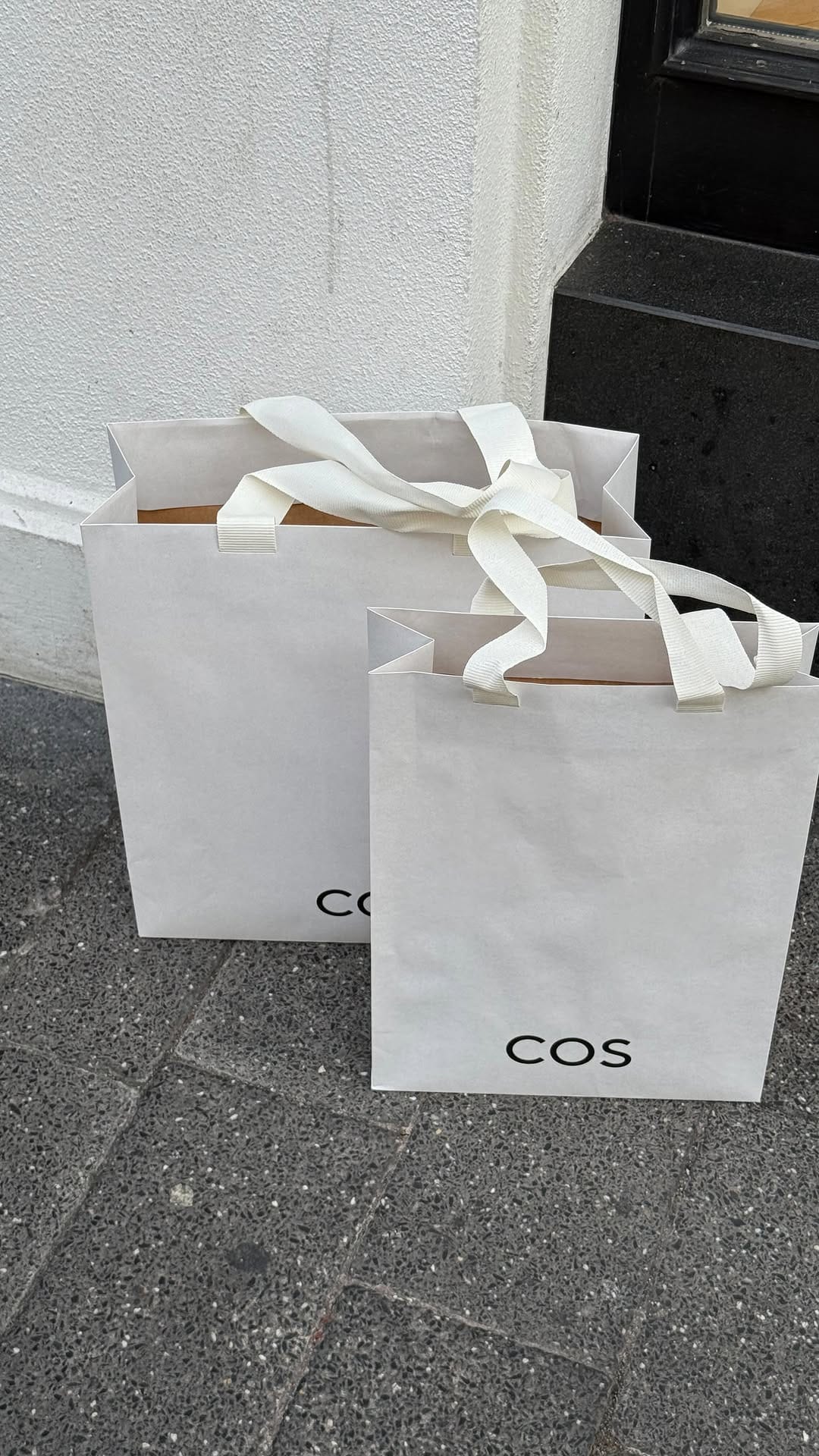 Post 1 by VIOLETTA | PERSONAL STYLIST | PARIS, LITHUANIA on Instagram (video)