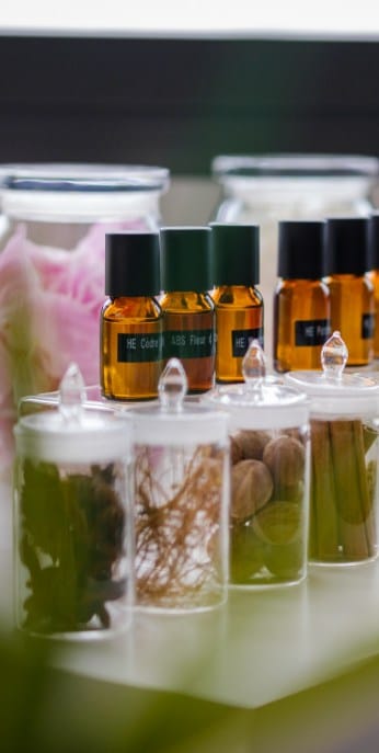 Post 7 by Estéban Paris Parfums on Instagram (video)
