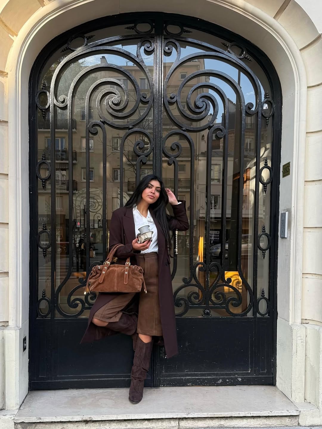 Post 2 by PRÊT À PORTER POUR FEMMES on Instagram (image)