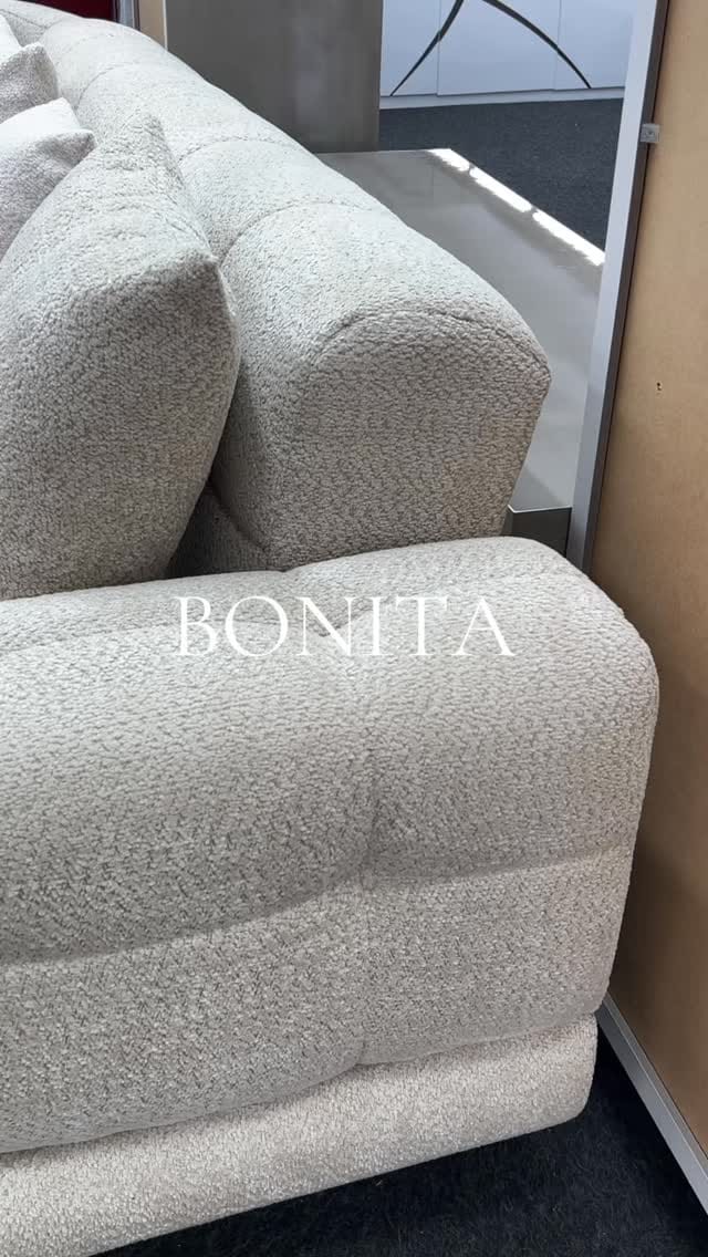 Post 10 by PROMOS MEUBLES on Instagram (video)
