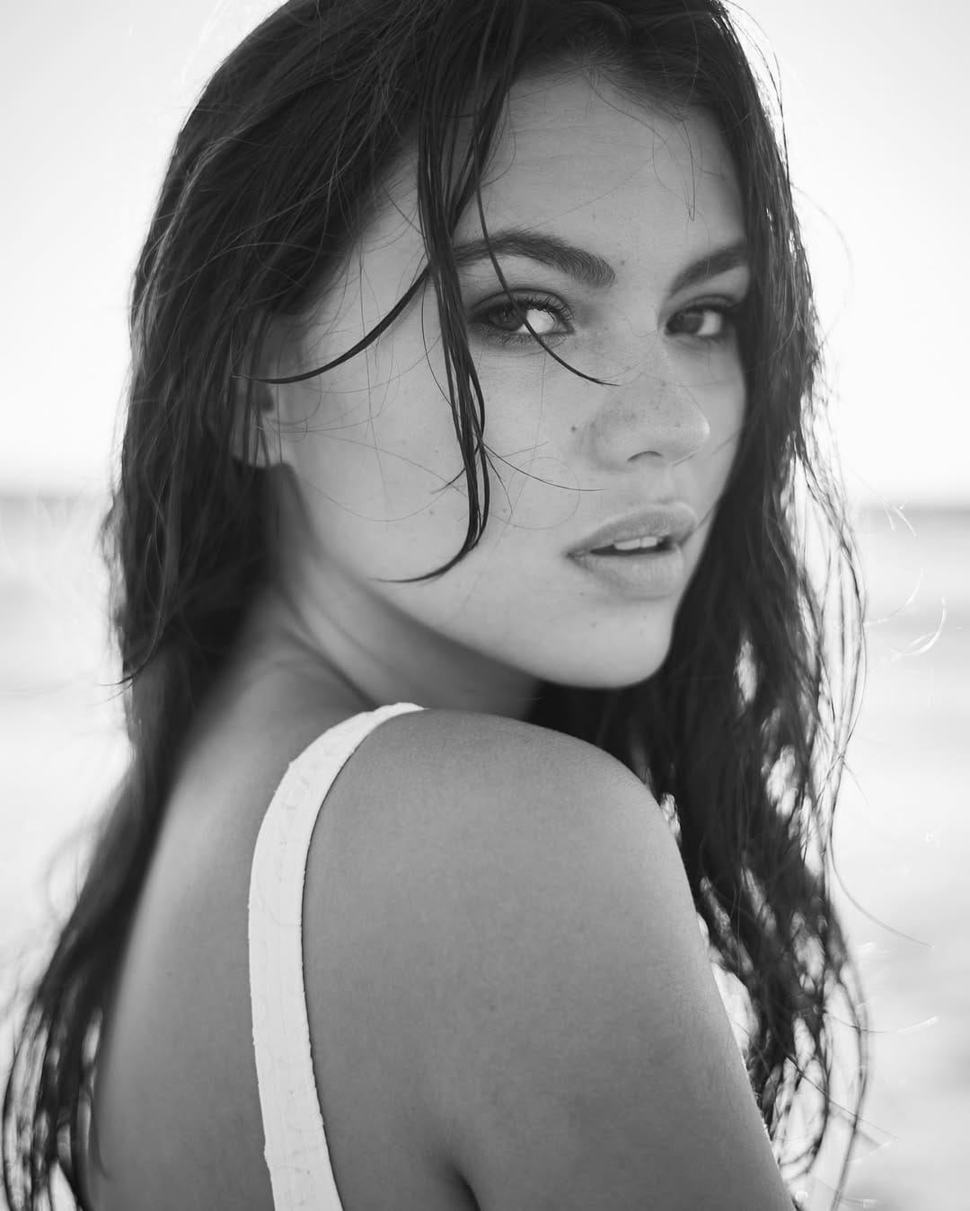 Post 10 by Léa Cantillac on Instagram (image)