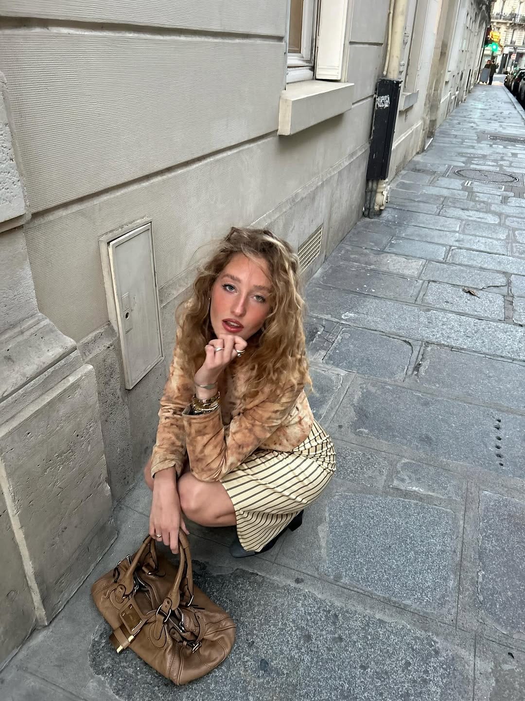 Post 9 by Ninon on Instagram (carousel)