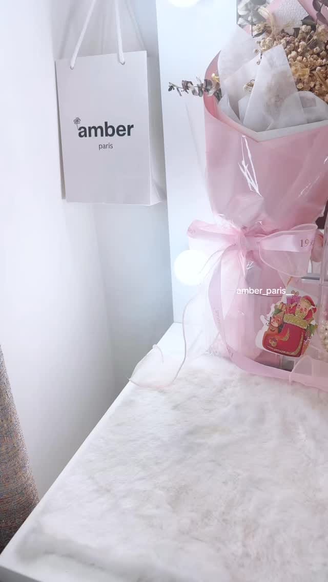 Post 6 by Amber paris on Instagram (video)
