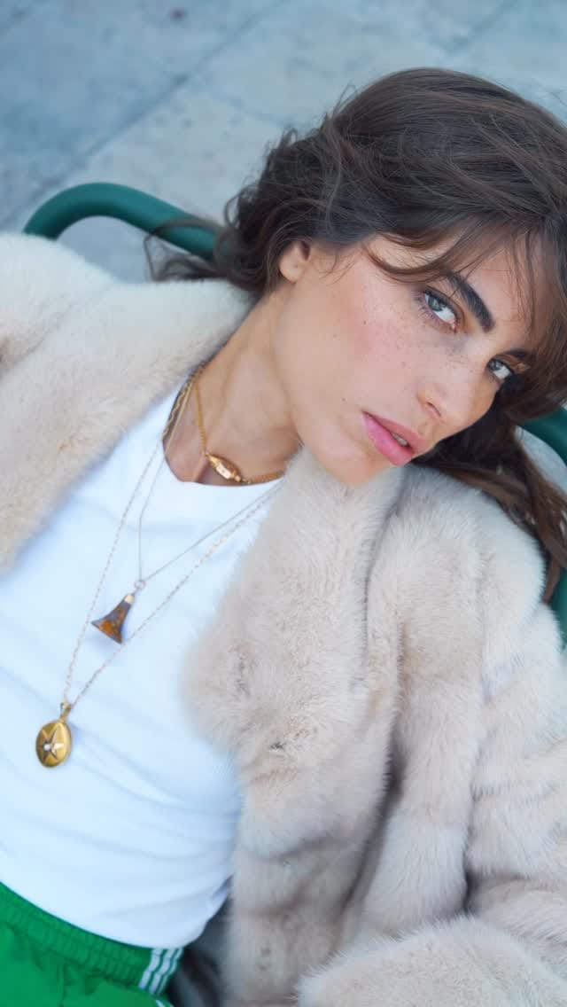 Post 8 by Galerie Pénélope on Instagram (video)