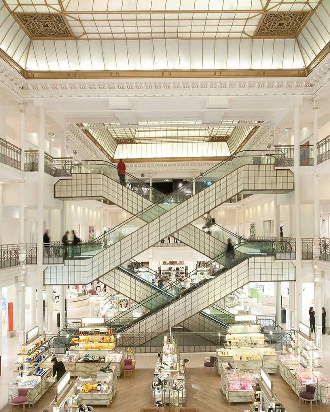 Post 9 by Maison Flore on Instagram (carousel)