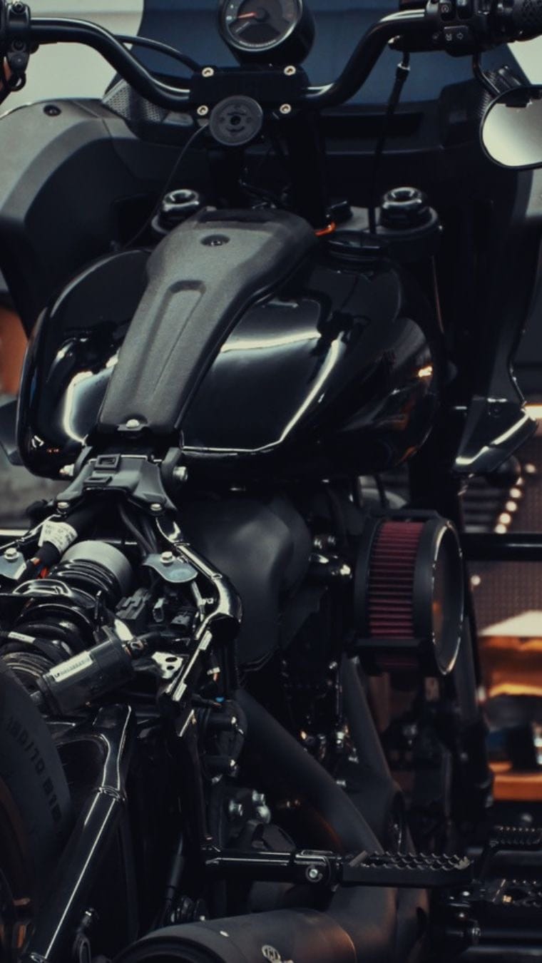 Post 7 by GoodKids Motorcycles on Instagram (video)