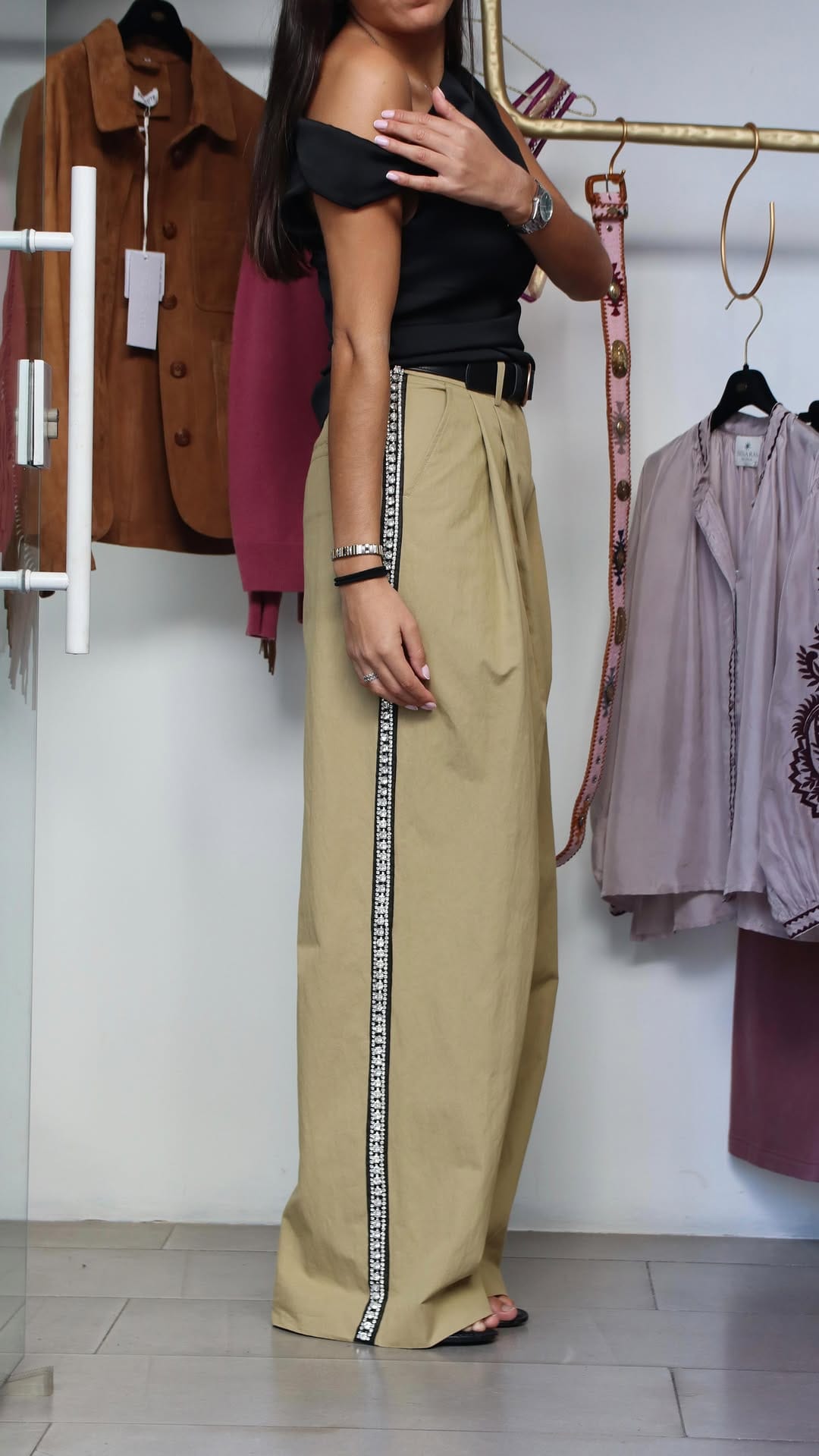Post 7 by Numéro 13 Concept Store on Instagram (video)