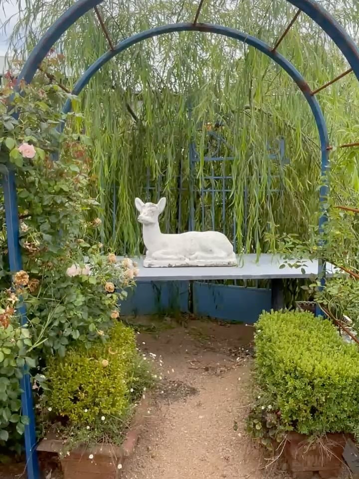 Post 5 by Lydie du Bray Antiques on Instagram (carousel)