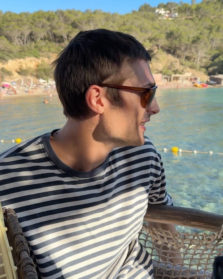Post 8 by Paul Fontanier on Instagram (carousel)