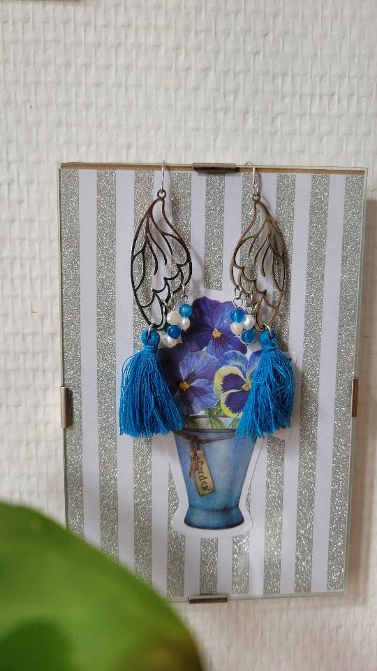 Post 1 by Atelier Claire Zhou | Bijoux brodés main 🧚🇫🇷 on Instagram (video)